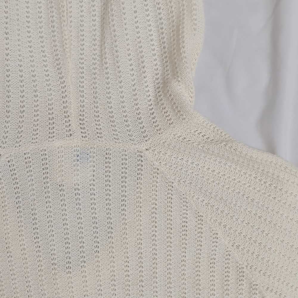 Roxy Hooded Sweater, Color Cream, Size L - Picture 9 of 12